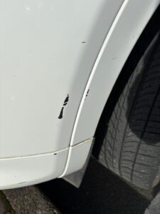 Range Rover Bumper Repair - Minor Scuff In Paintwork - Dire Scrapes