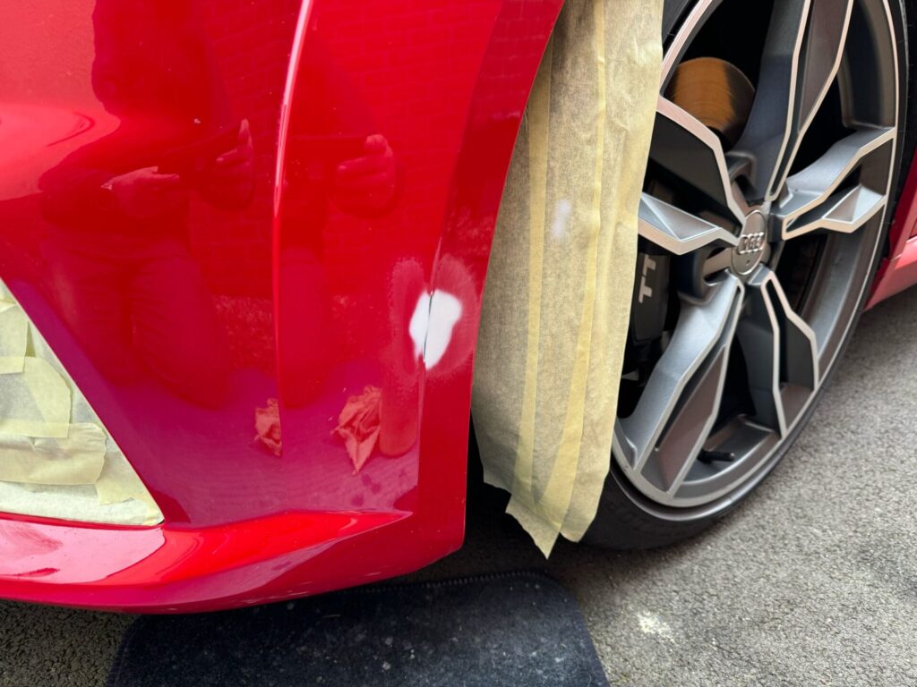 A little Audi bumper issue - Dire Scrapes